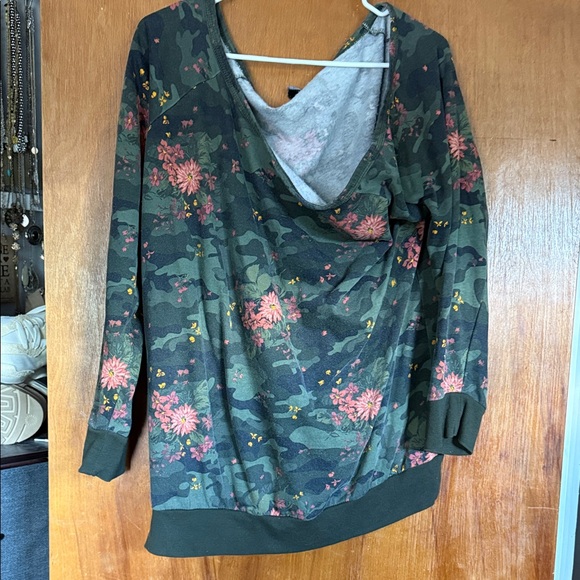 torrid Tops - Floral Camouflage Long Sleeve Top- off shoulder
